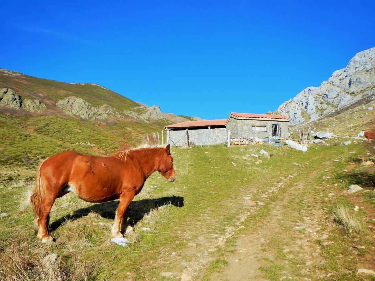 Casa Candana La Candana de Curueno Екстериор снимка